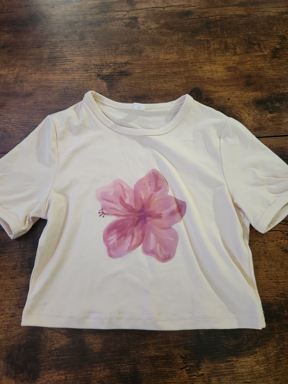 SHEIN Cream Tee with Pink Floral Print 9 Youth